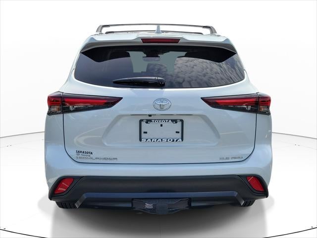 2025 Toyota Highlander XLE