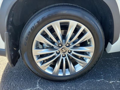 2026 Toyota Highlander Platinum