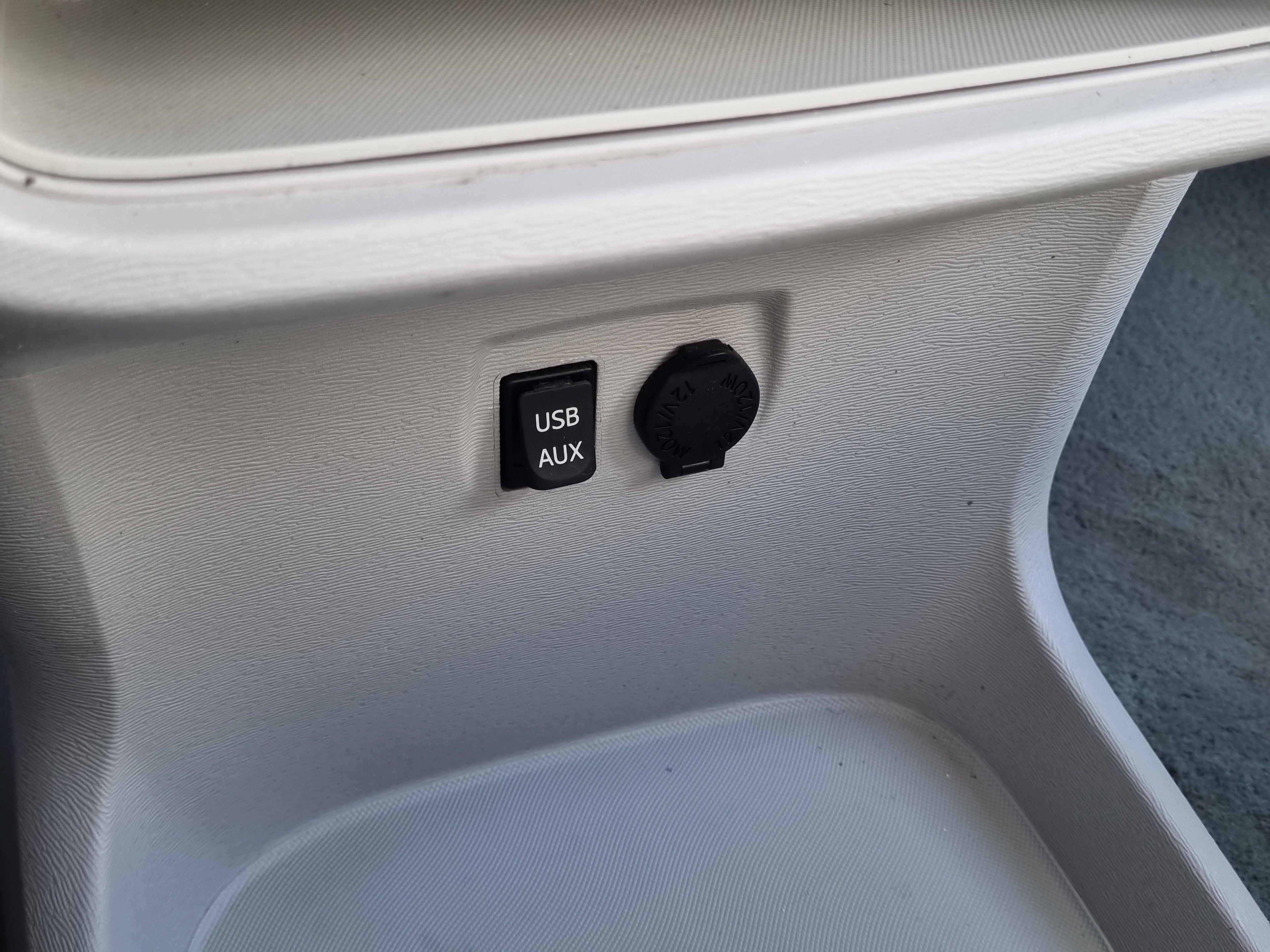 2014 Toyota Sienna LE
