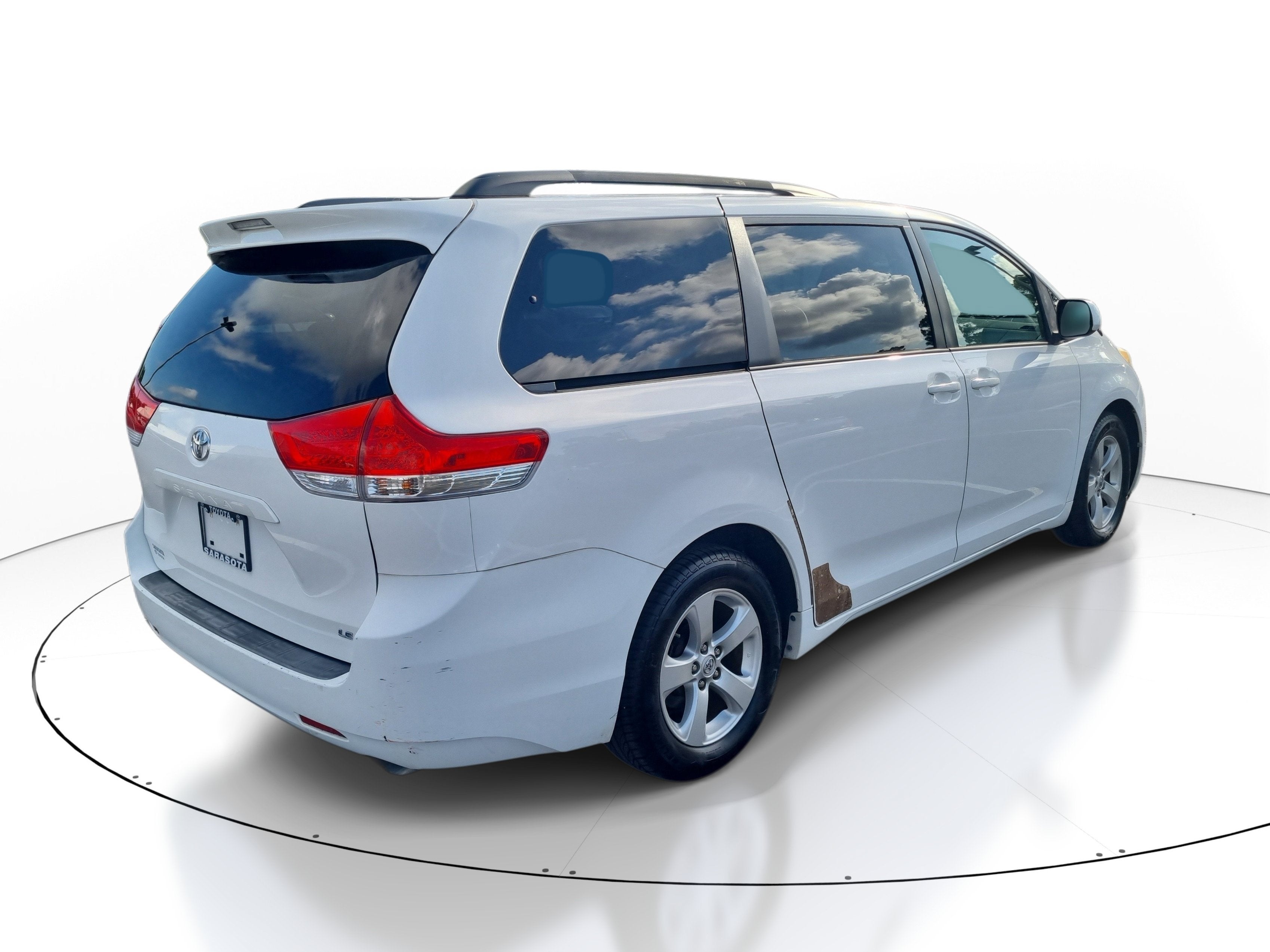 2014 Toyota Sienna LE