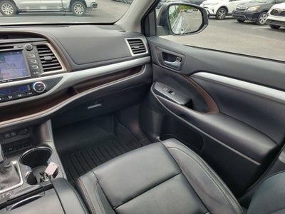 2017 Toyota Highlander XLE