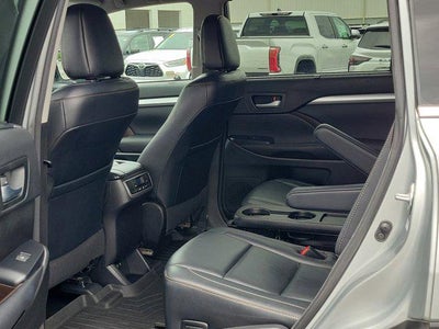 2017 Toyota Highlander XLE