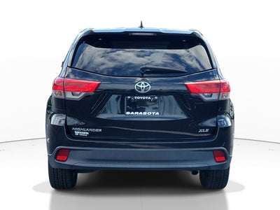 2019 Toyota Highlander SE