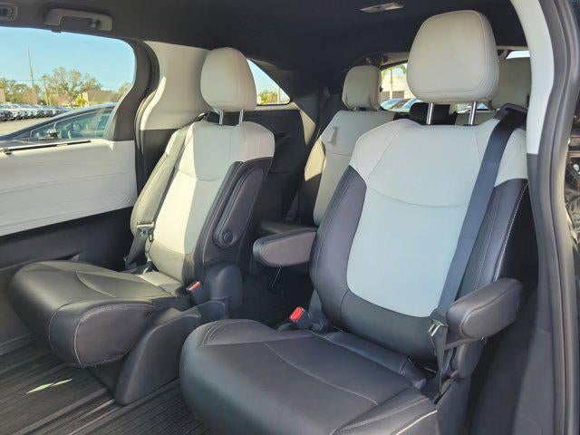 2025 Toyota Sienna XSE
