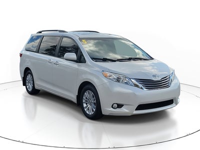 2015 Toyota Sienna XLE