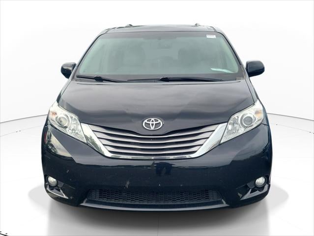 2016 Toyota Sienna XLE