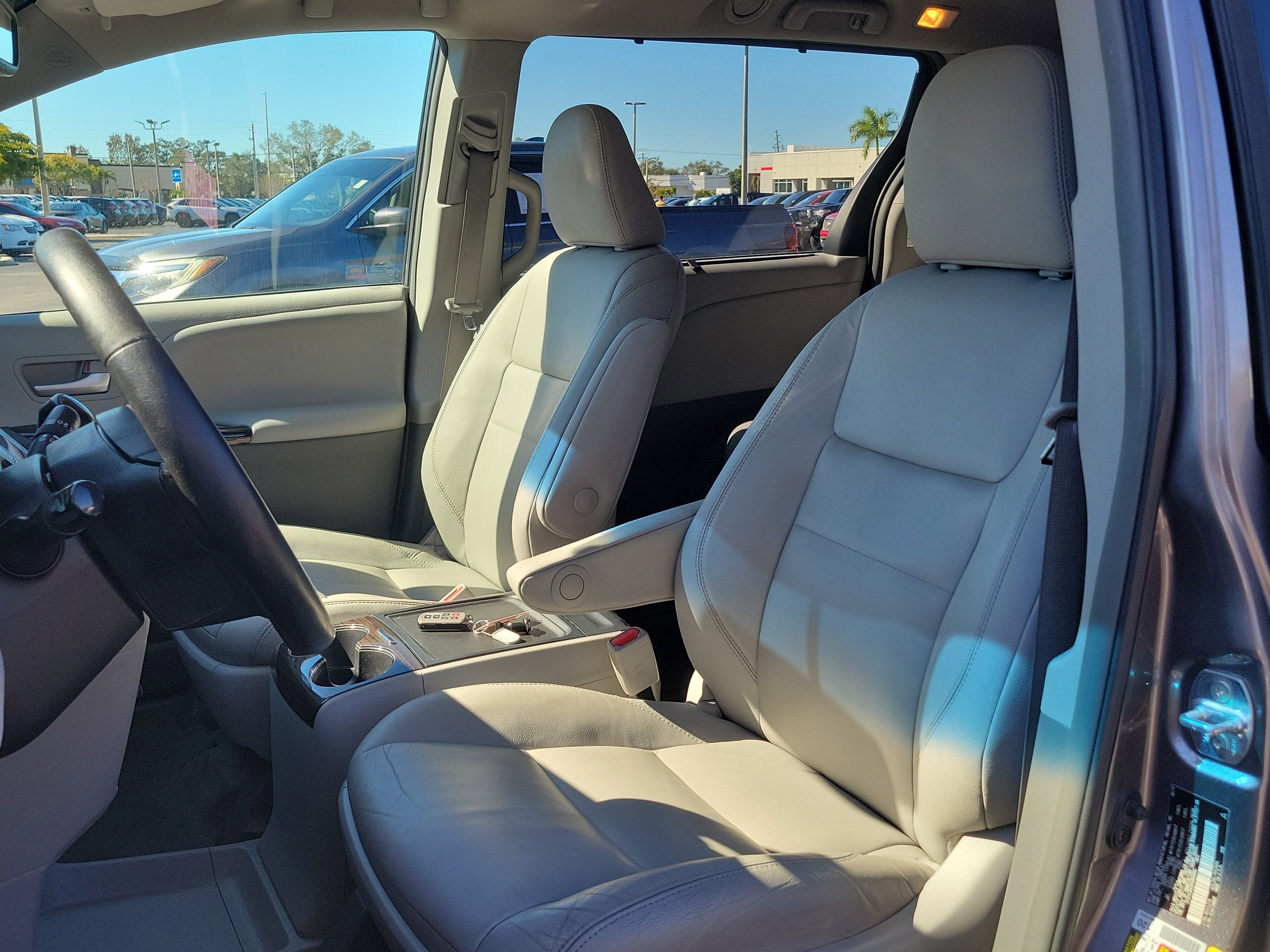2017 Toyota Sienna XLE