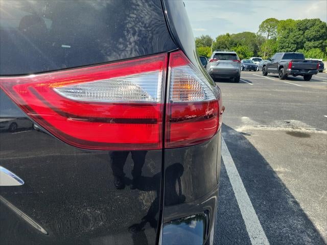 2017 Toyota Sienna Limited Premium