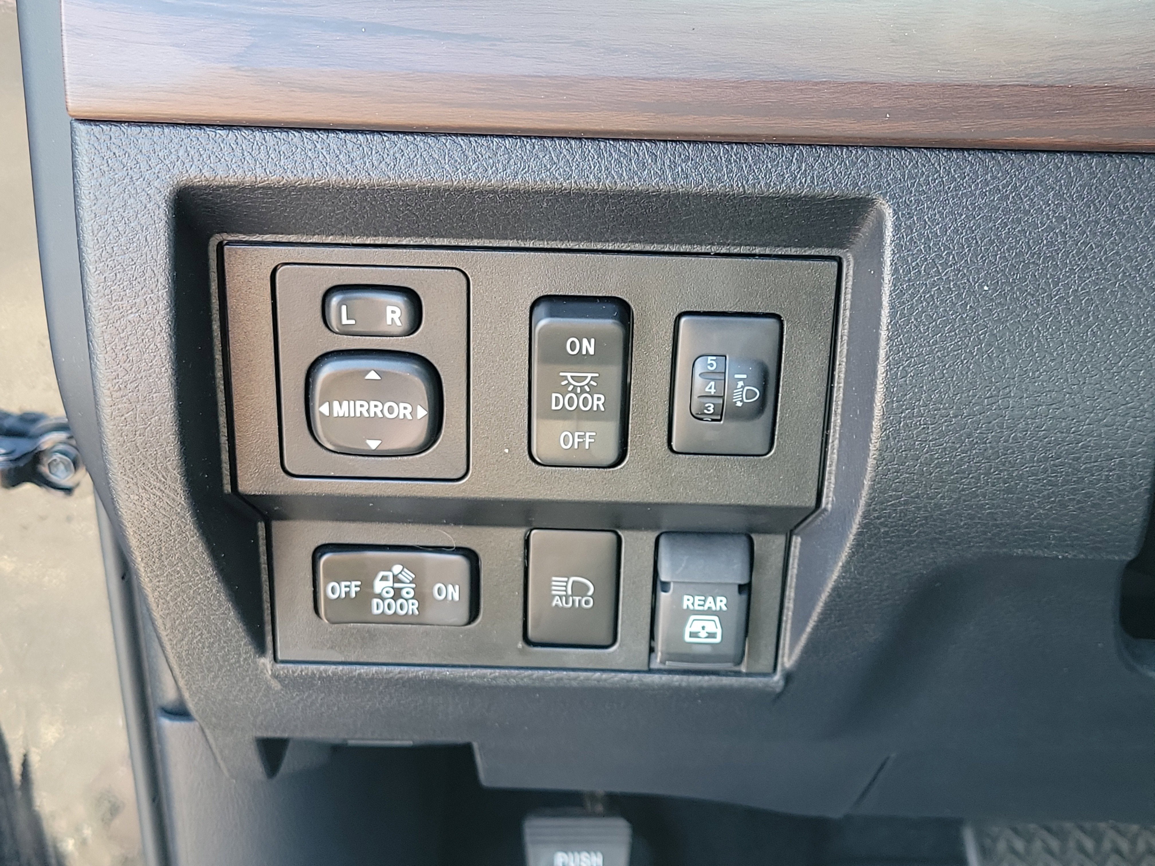 2020 Toyota Tundra Limited