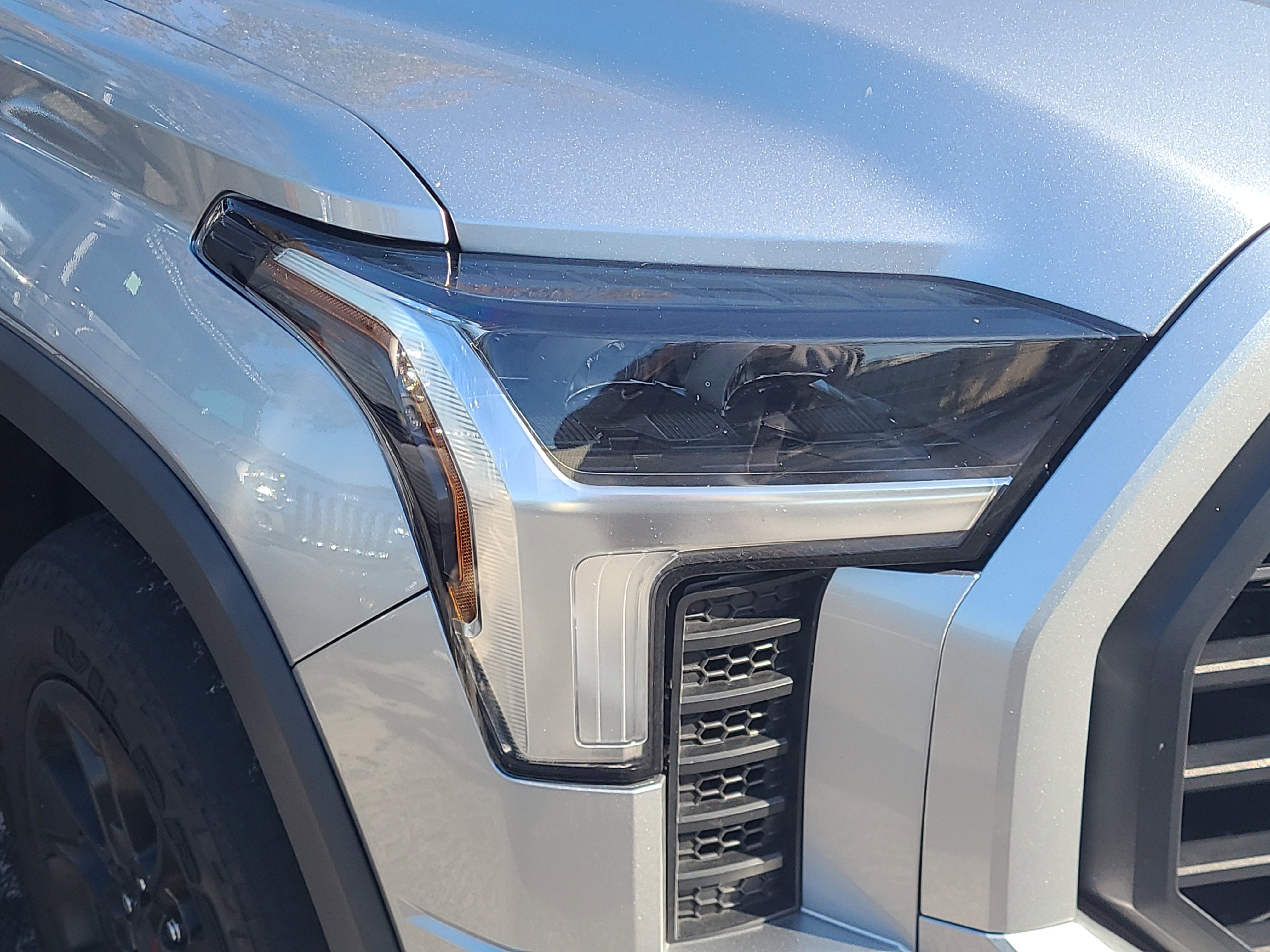 2023 Toyota Tundra 4WD SR5