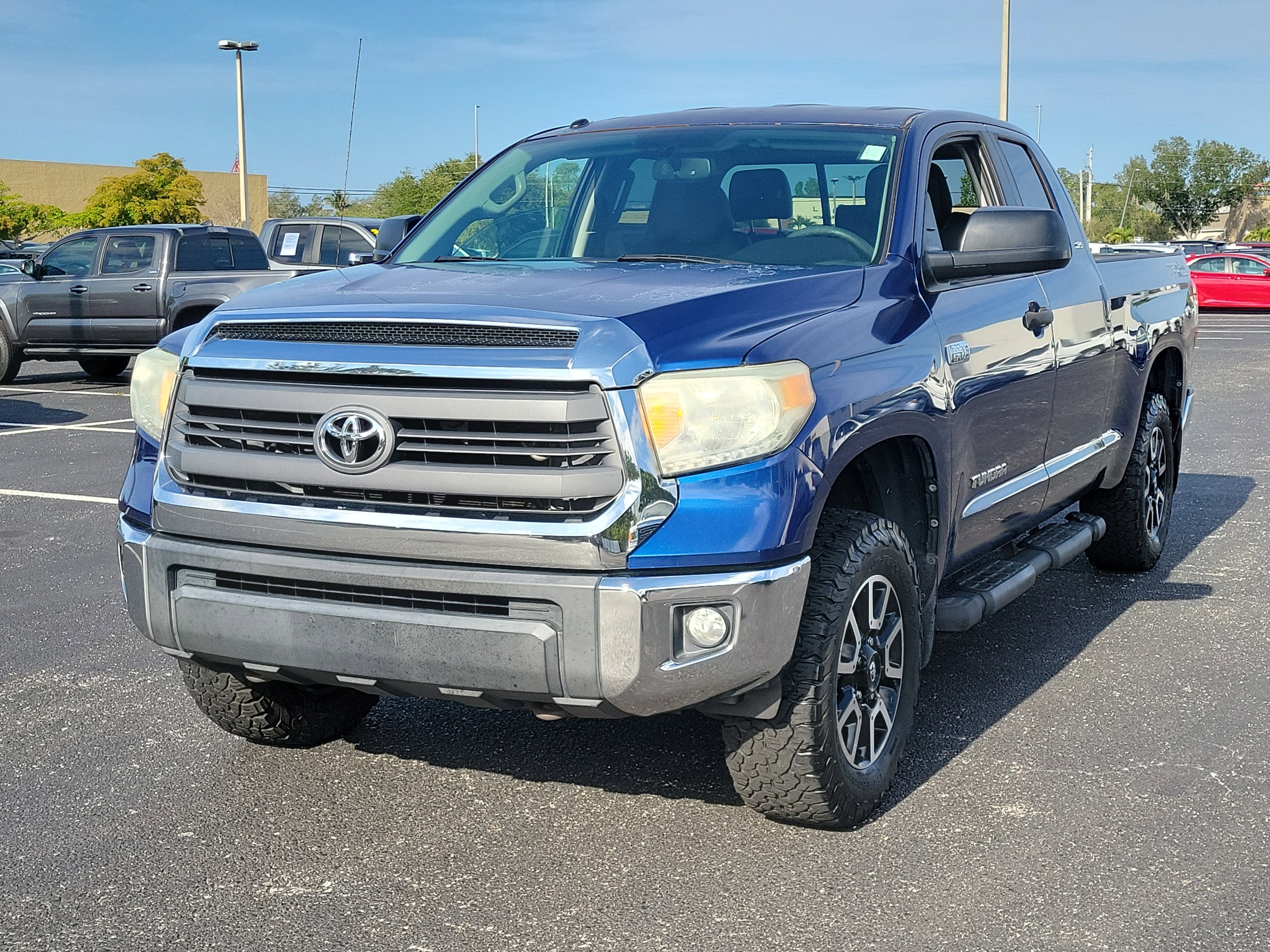 2014 Toyota Tundra SR5