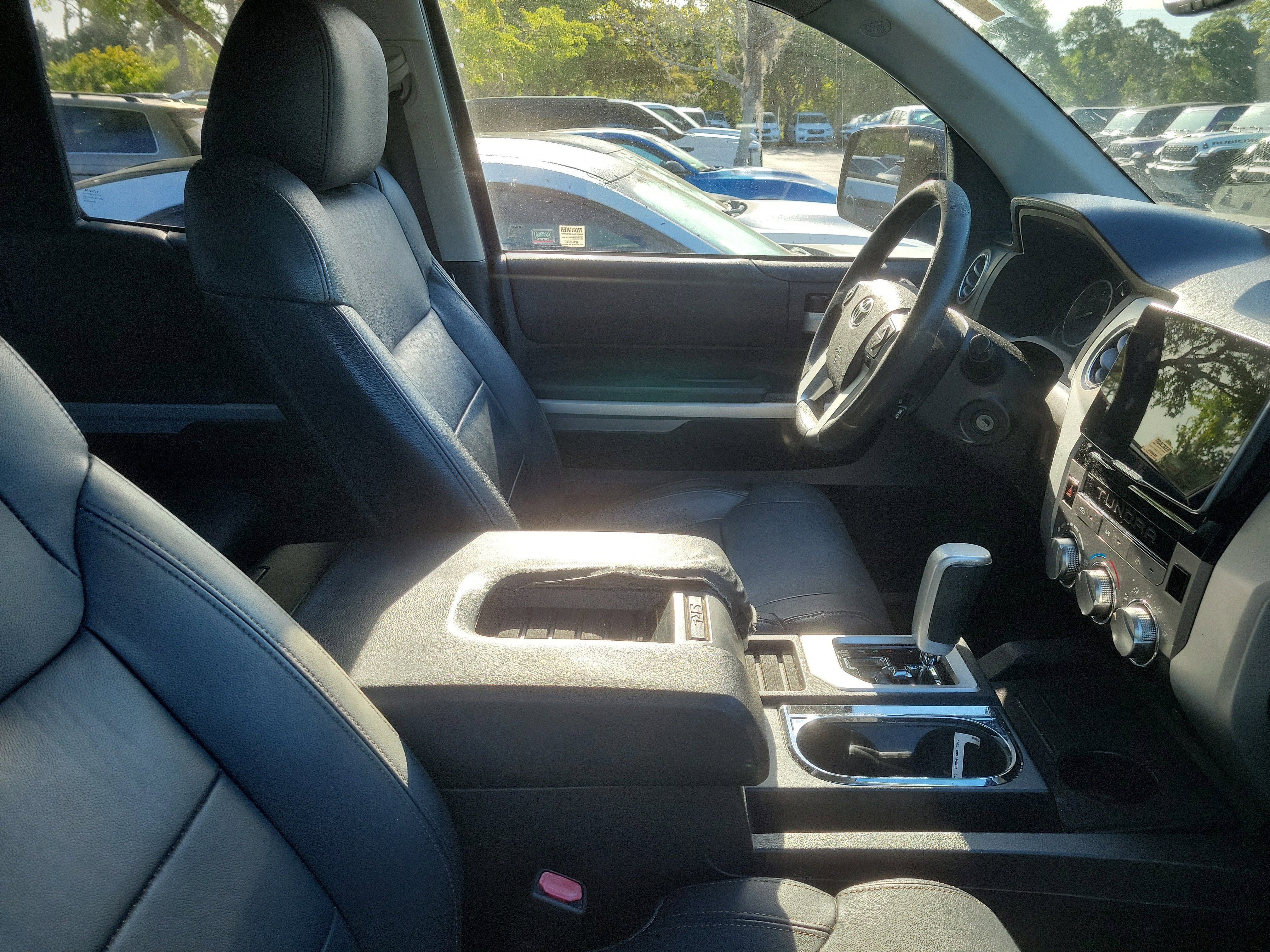 2014 Toyota Tundra SR5