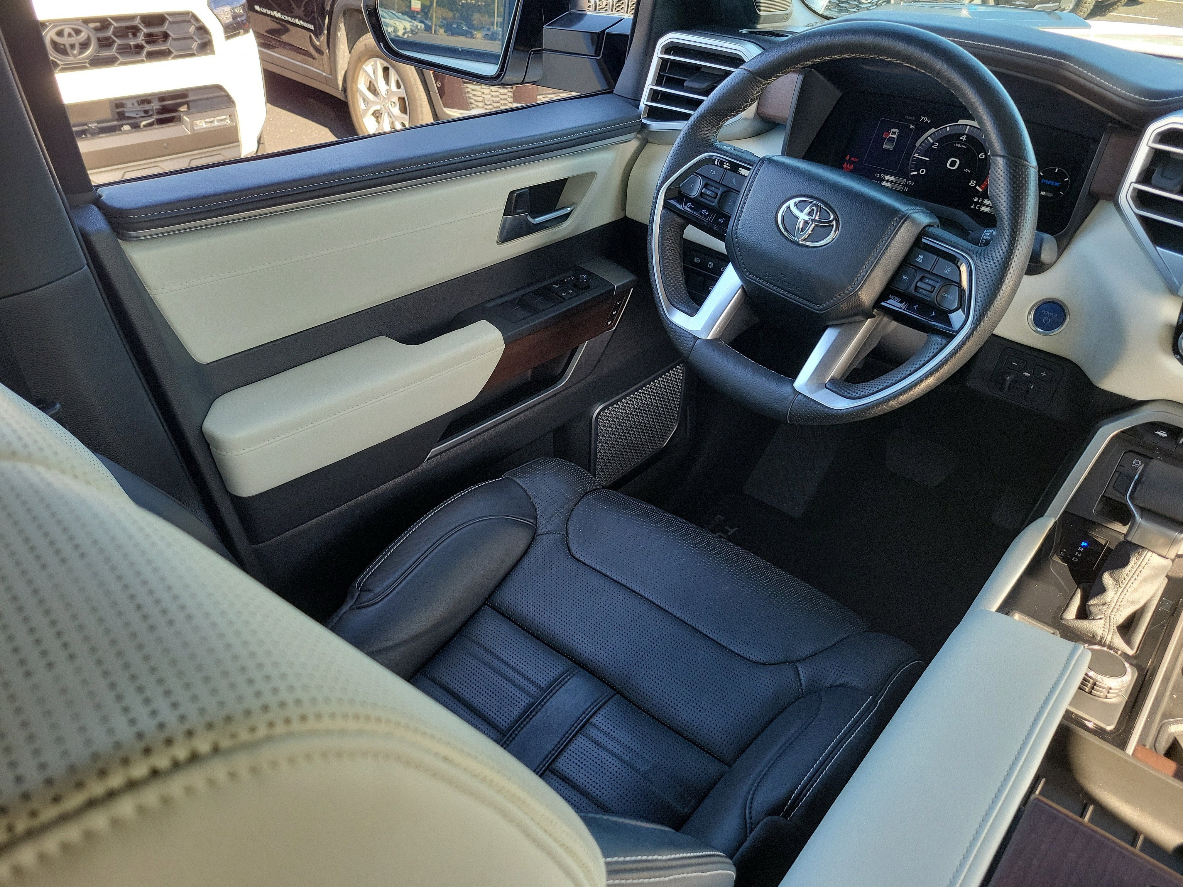 2024 Toyota Tundra Hybrid Capstone