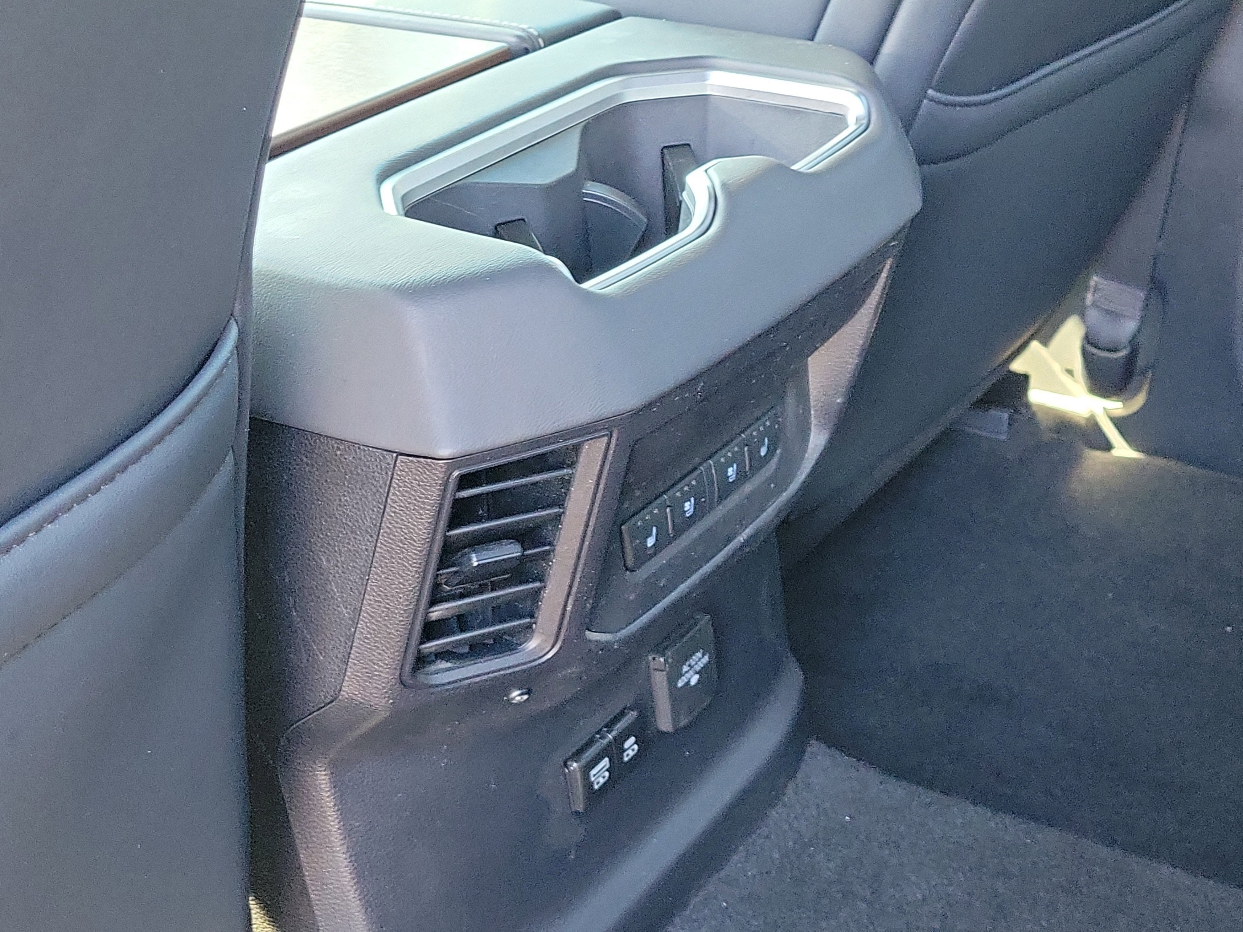 2025 Toyota Tundra Hybrid Capstone