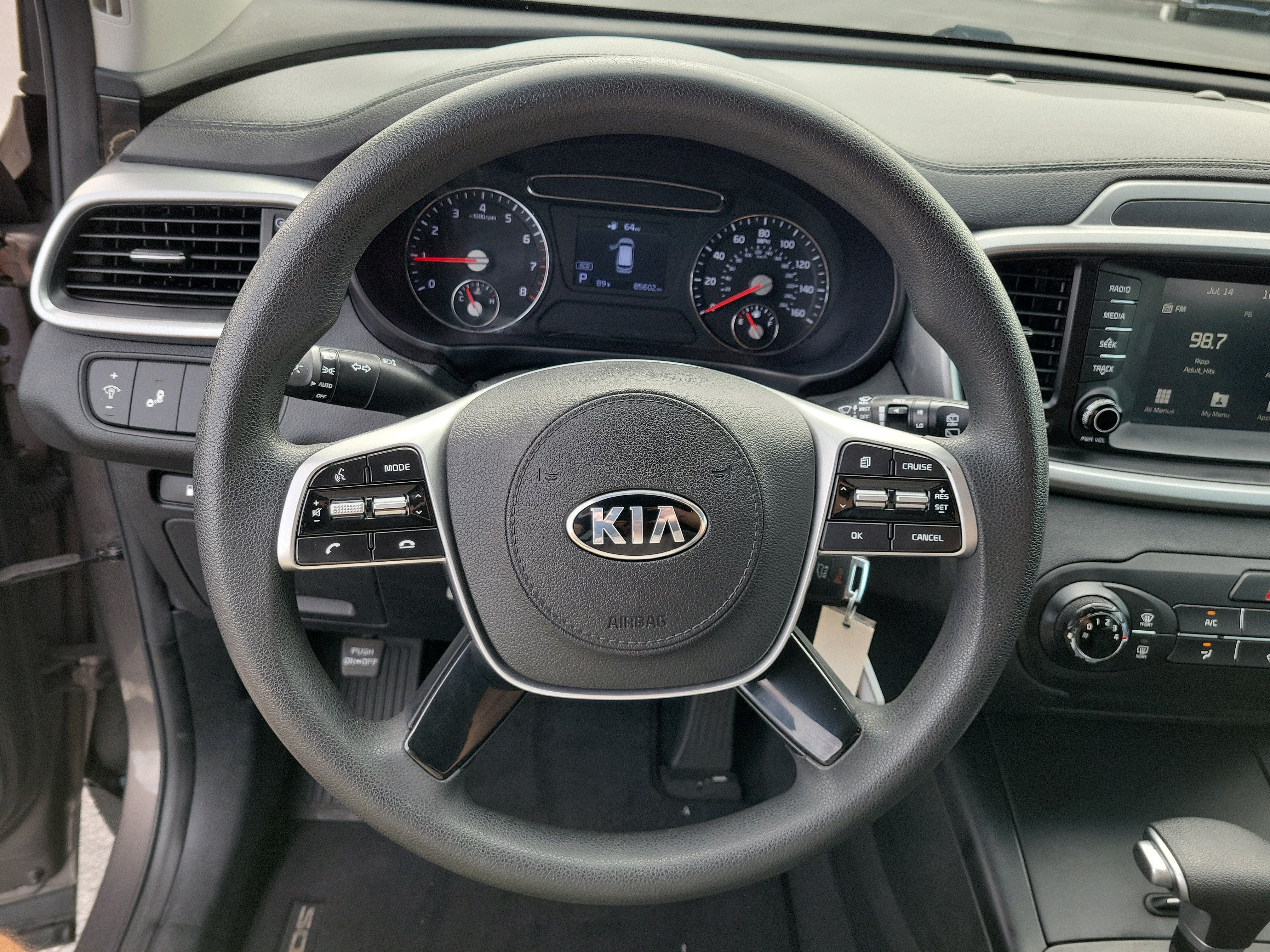 2020 Kia Sorento LX