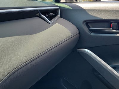 2024 Toyota Corolla Cross LE