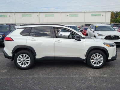 2025 Toyota Corolla Cross LE