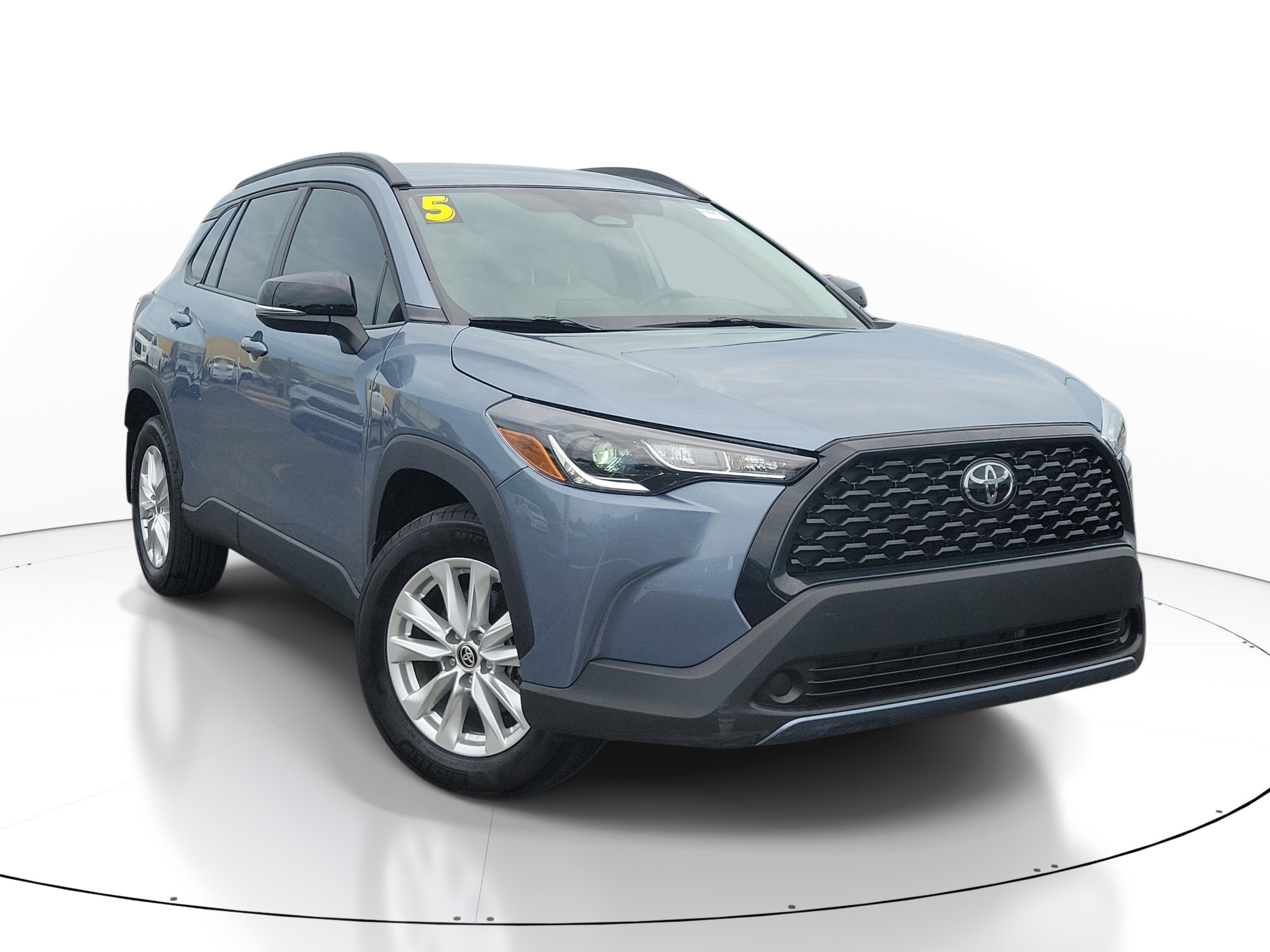 2025 Toyota Corolla Cross LE