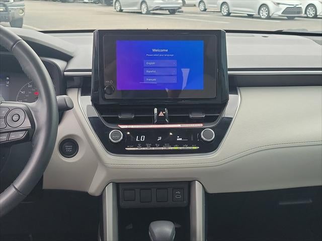 2025 Toyota Corolla Cross LE