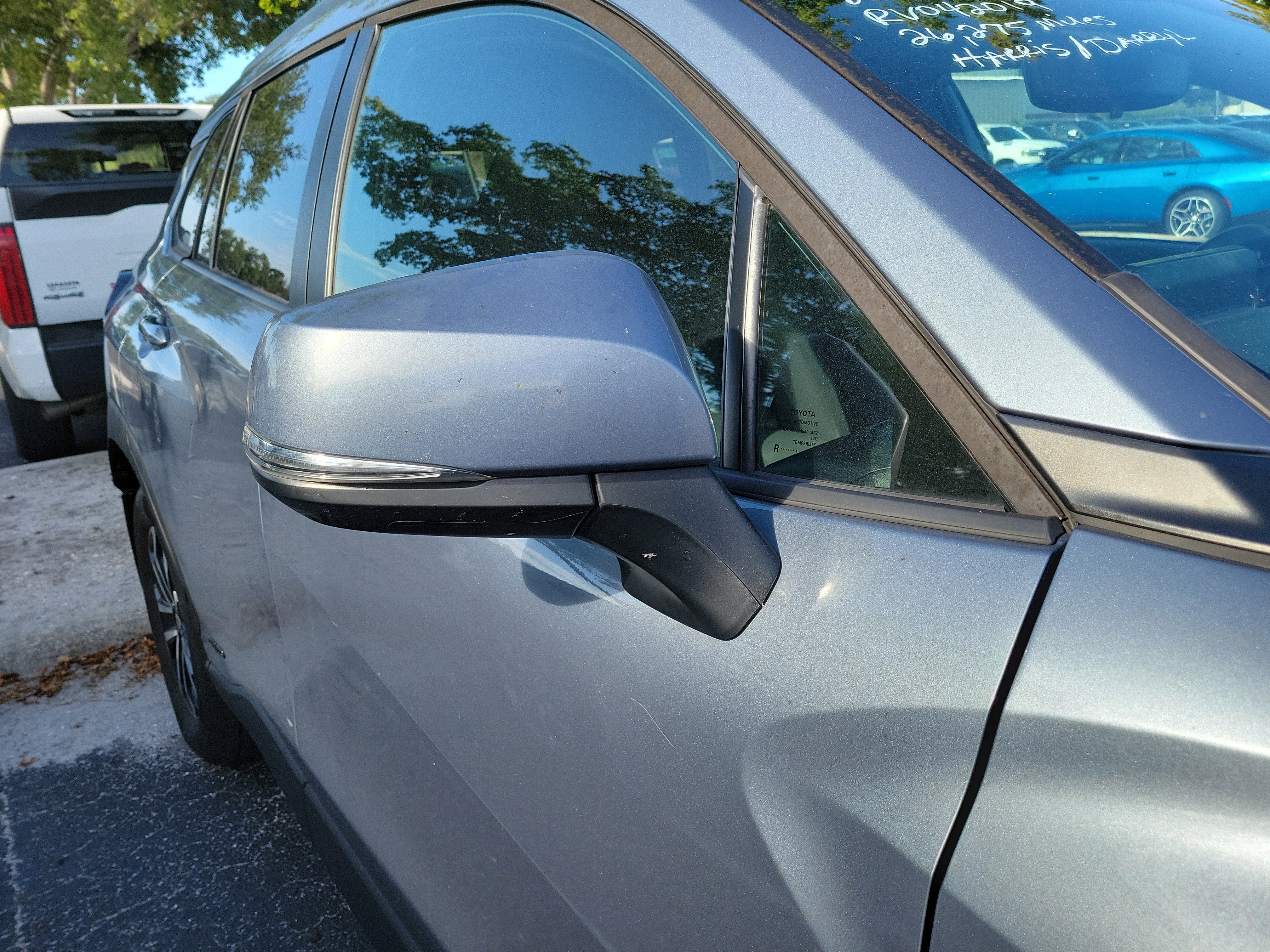 2024 Toyota Corolla Cross Hybrid SE