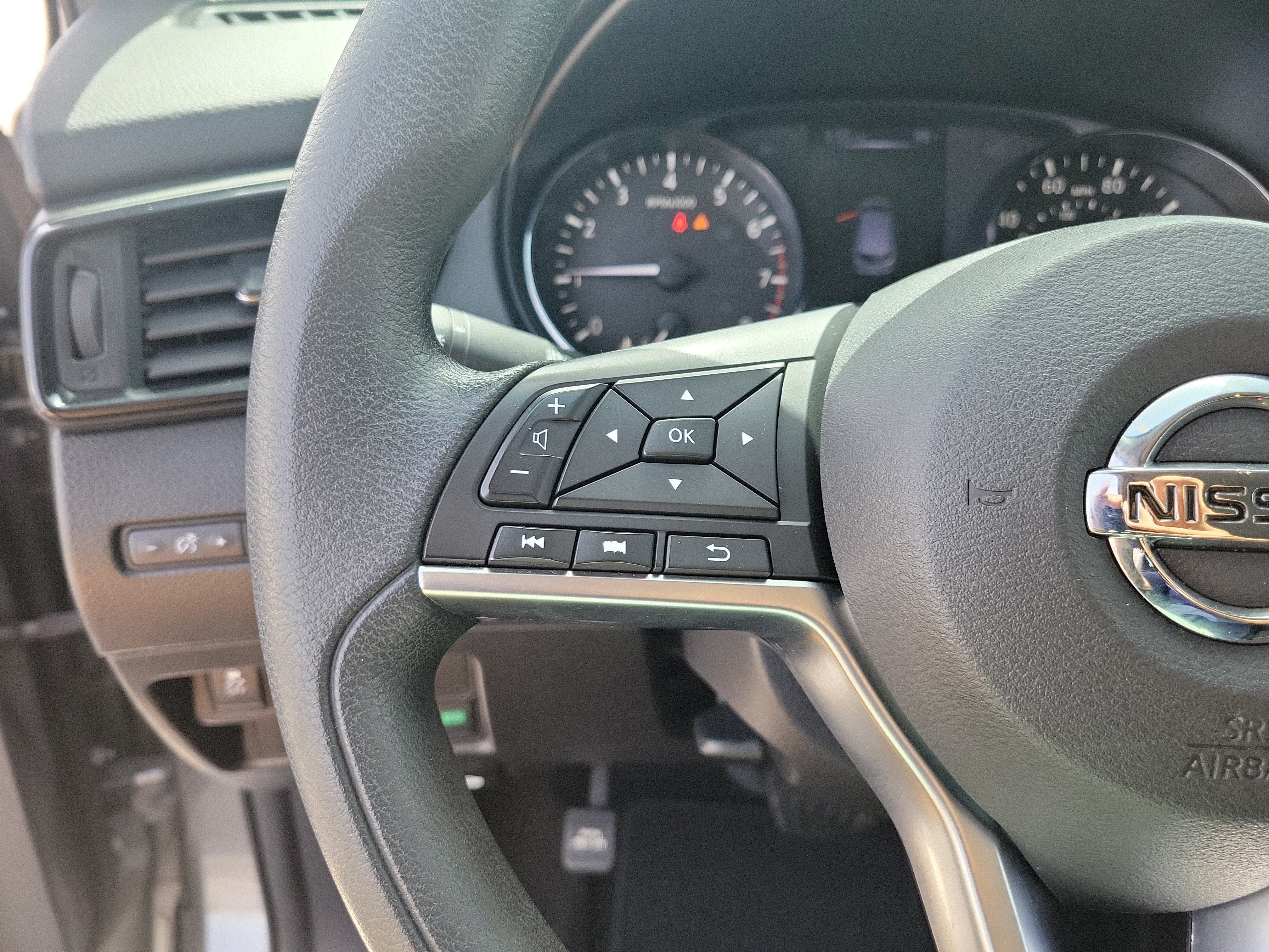 2018 Nissan Rogue Sport SV