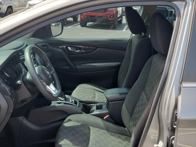 2018 Nissan Rogue Sport SV