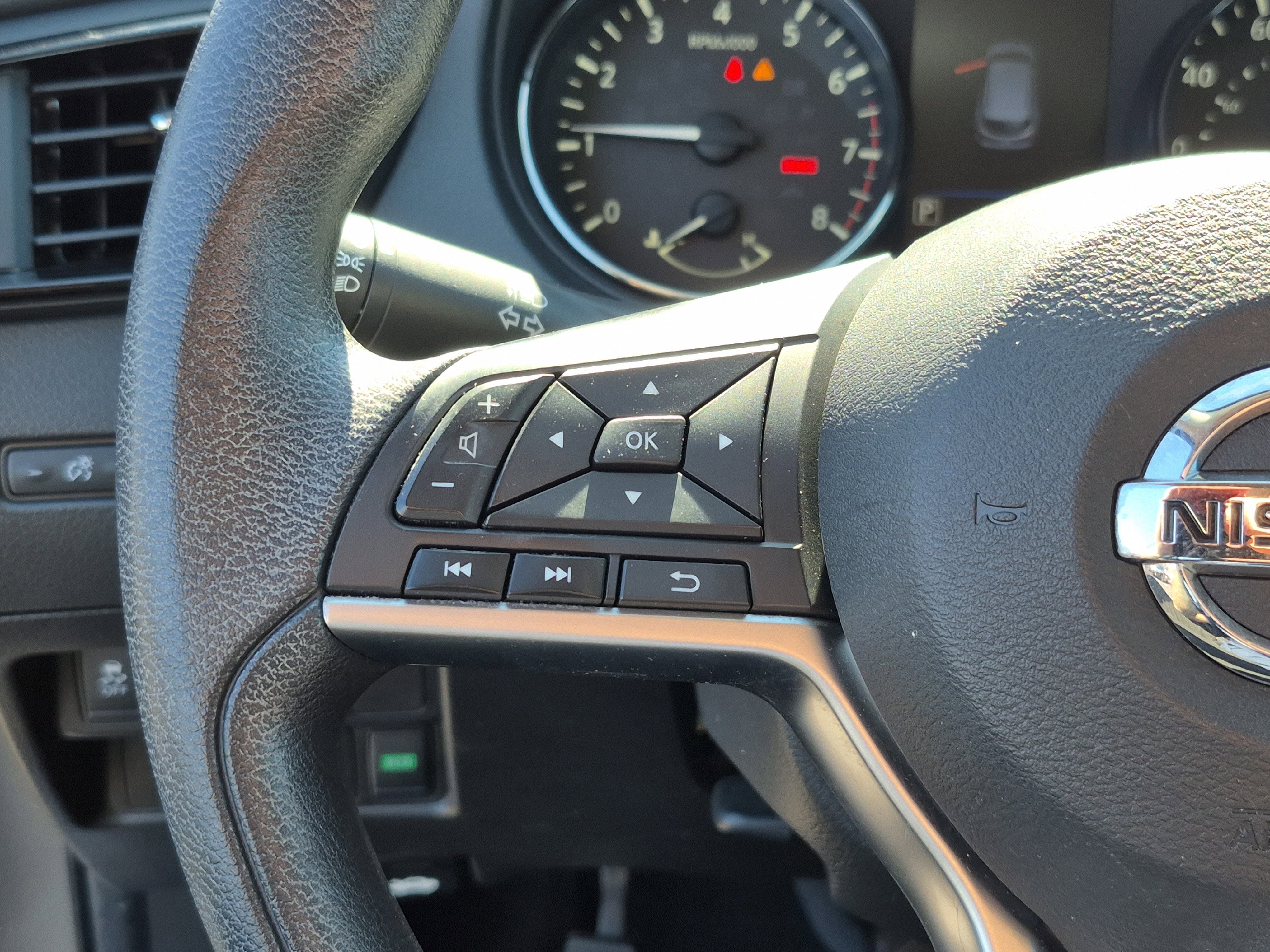 2019 Nissan Rogue Sport S