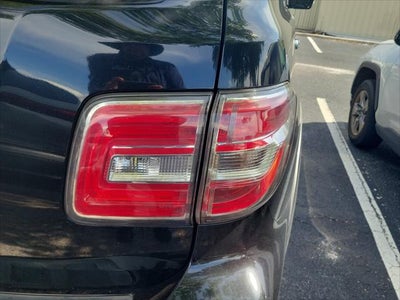 2017 Nissan Armada SV