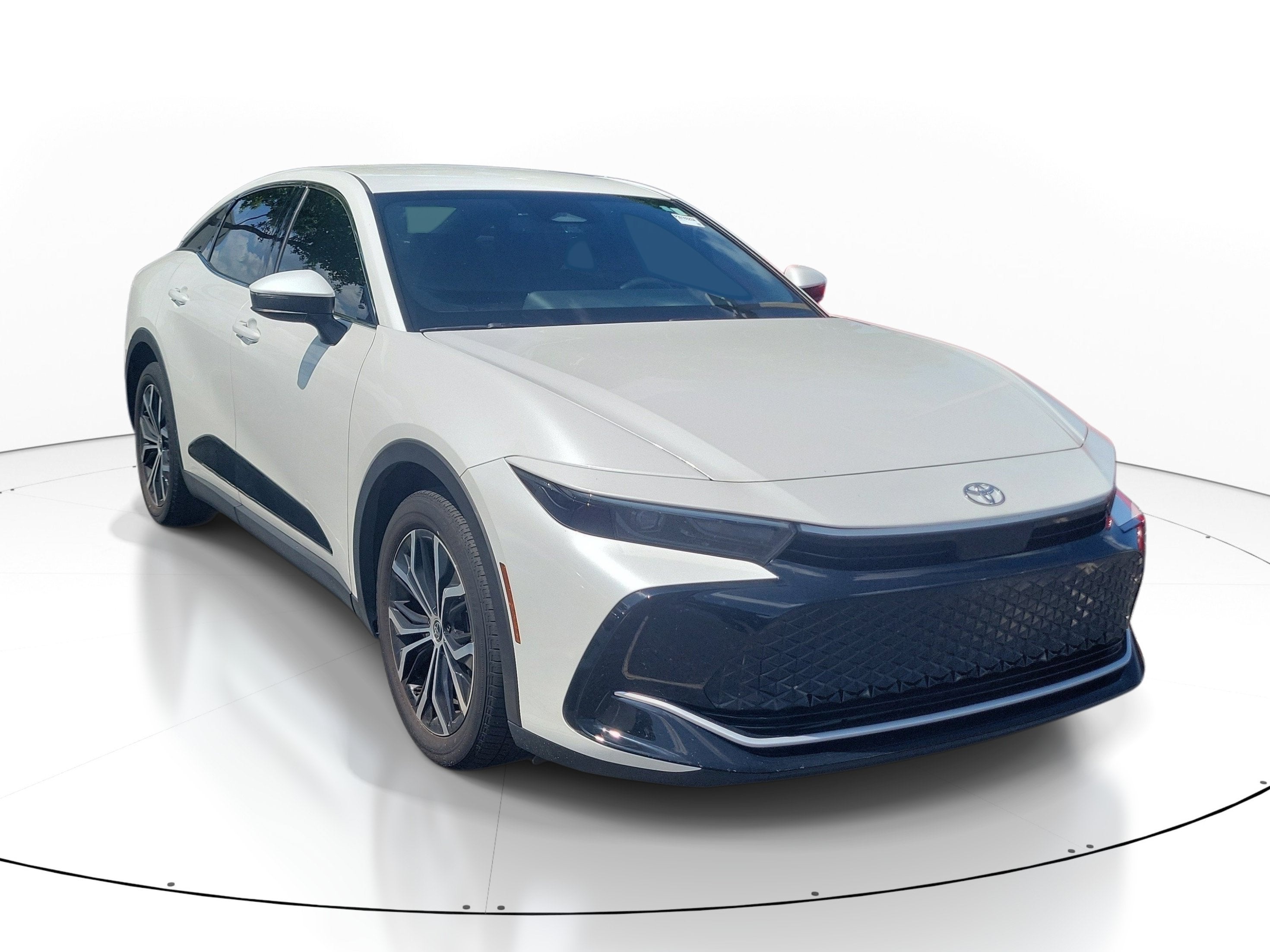 2023 Toyota Crown XLE