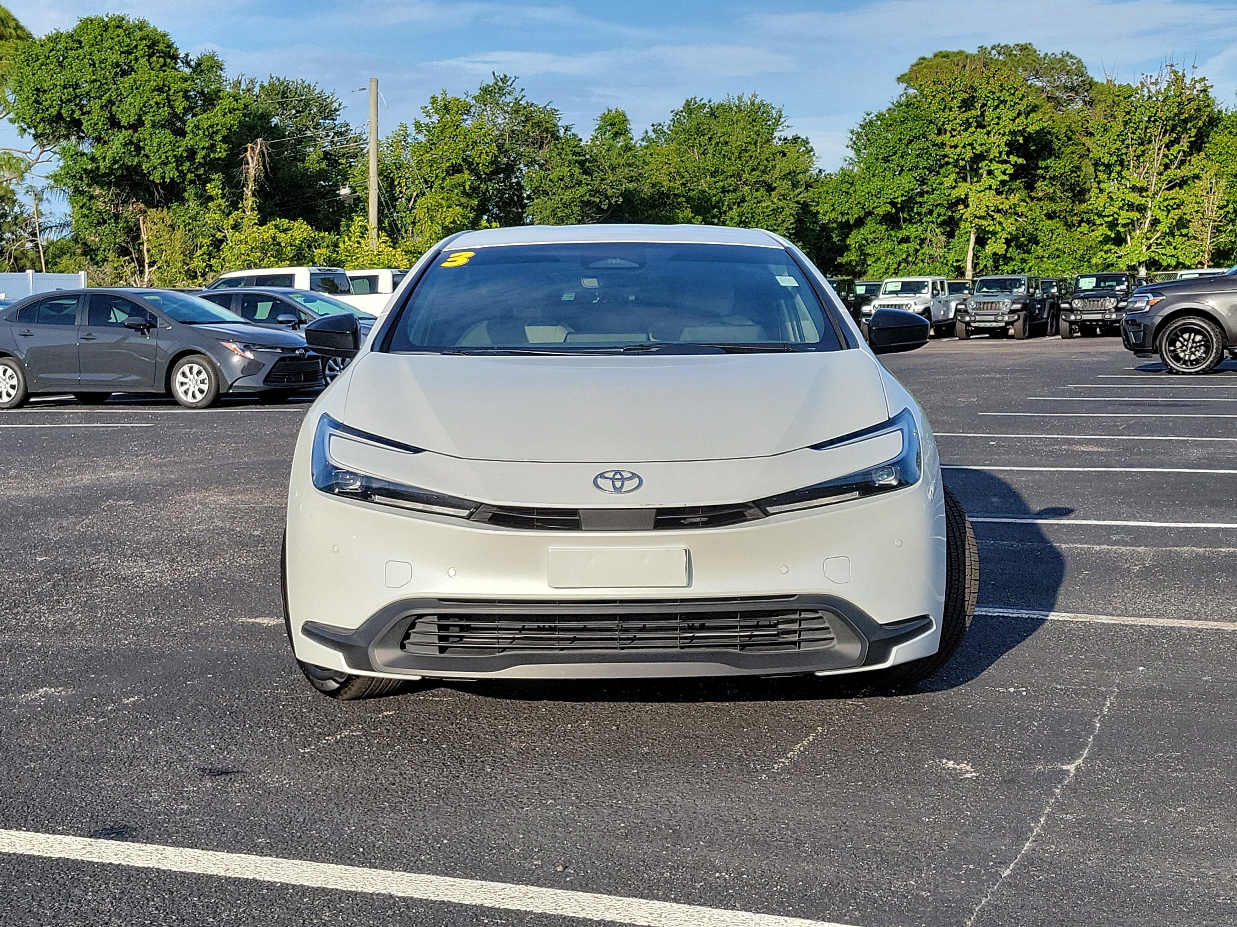 2023 Toyota Prius LE