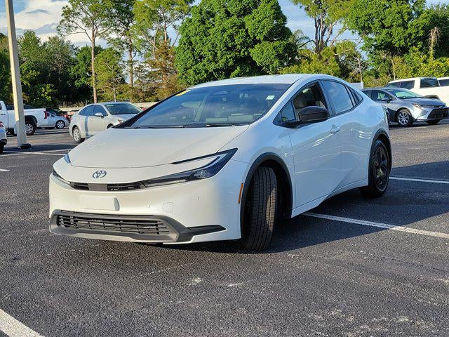 2023 Toyota Prius LE