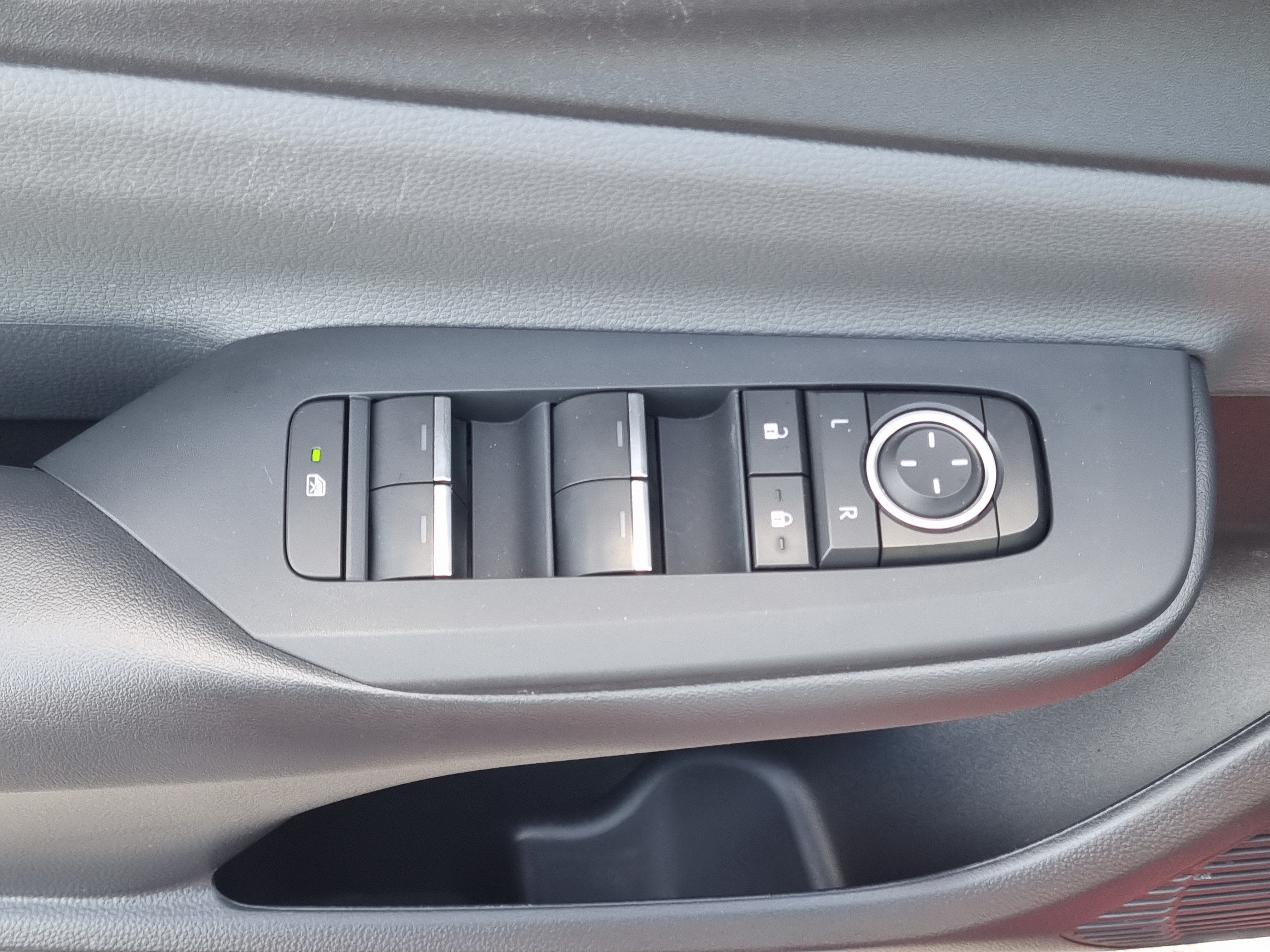 2024 Toyota Prius Limited