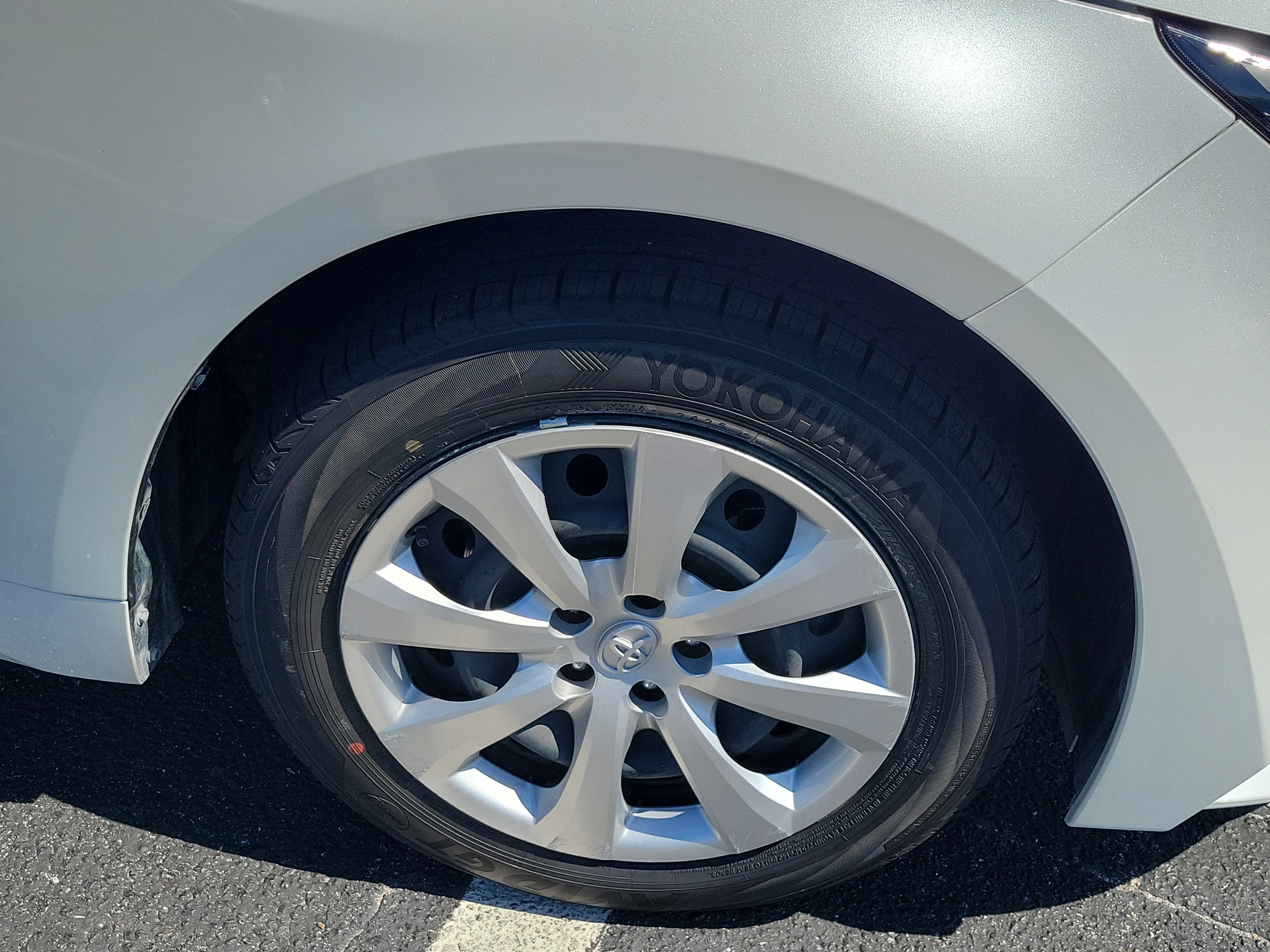 2024 Toyota Corolla Hybrid LE