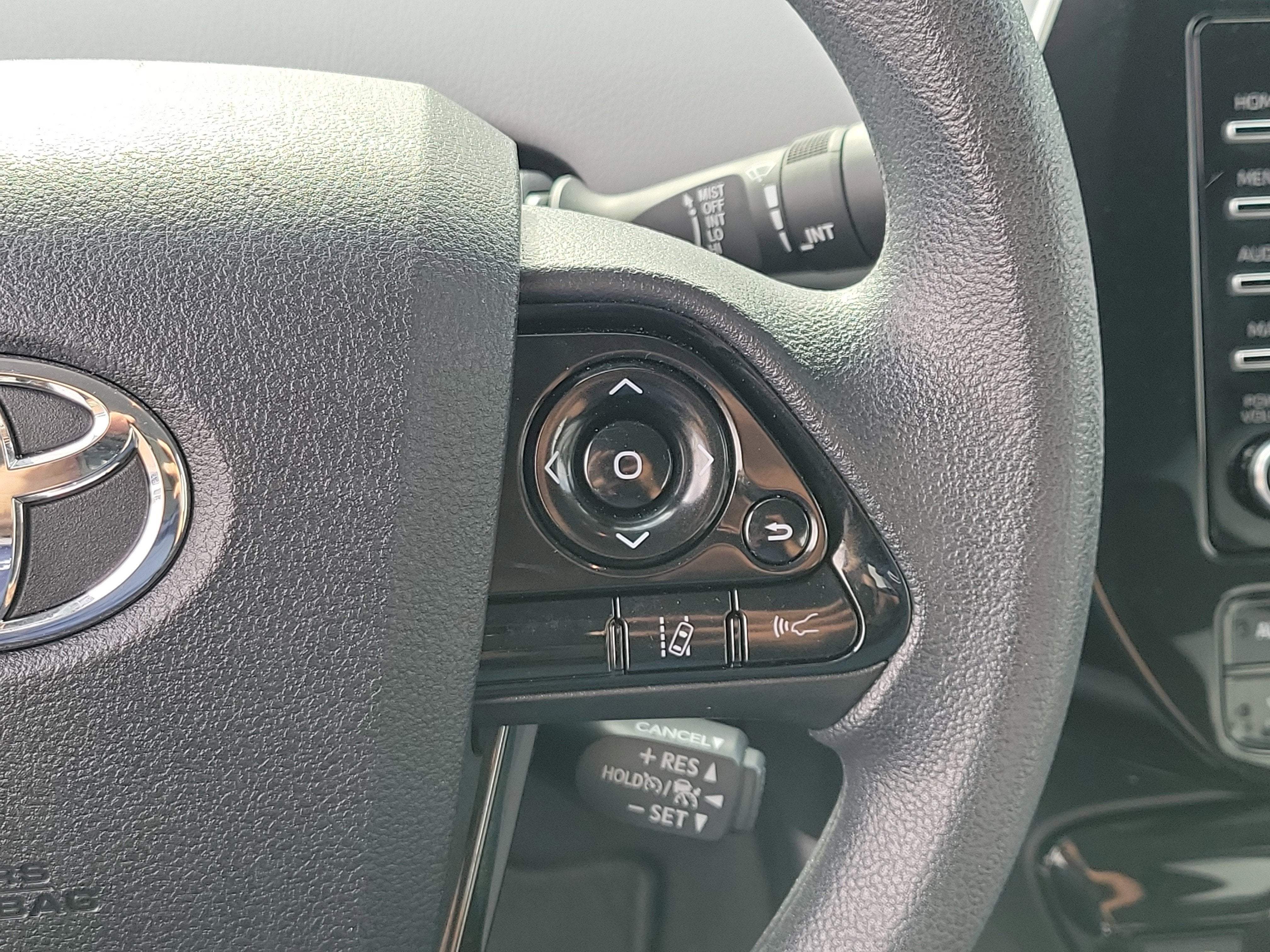 2021 Toyota Prius L