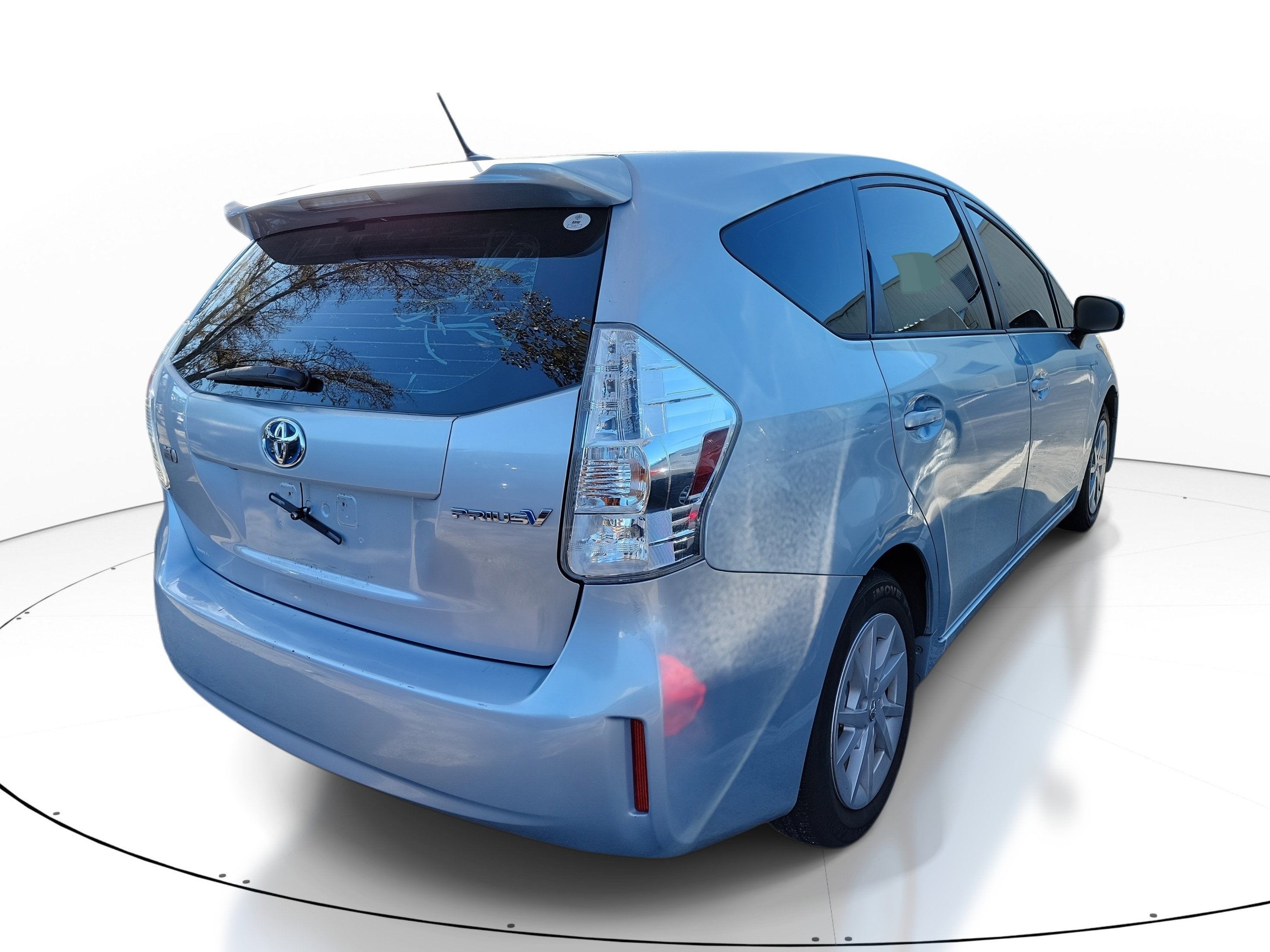 2013 Toyota Prius v Two