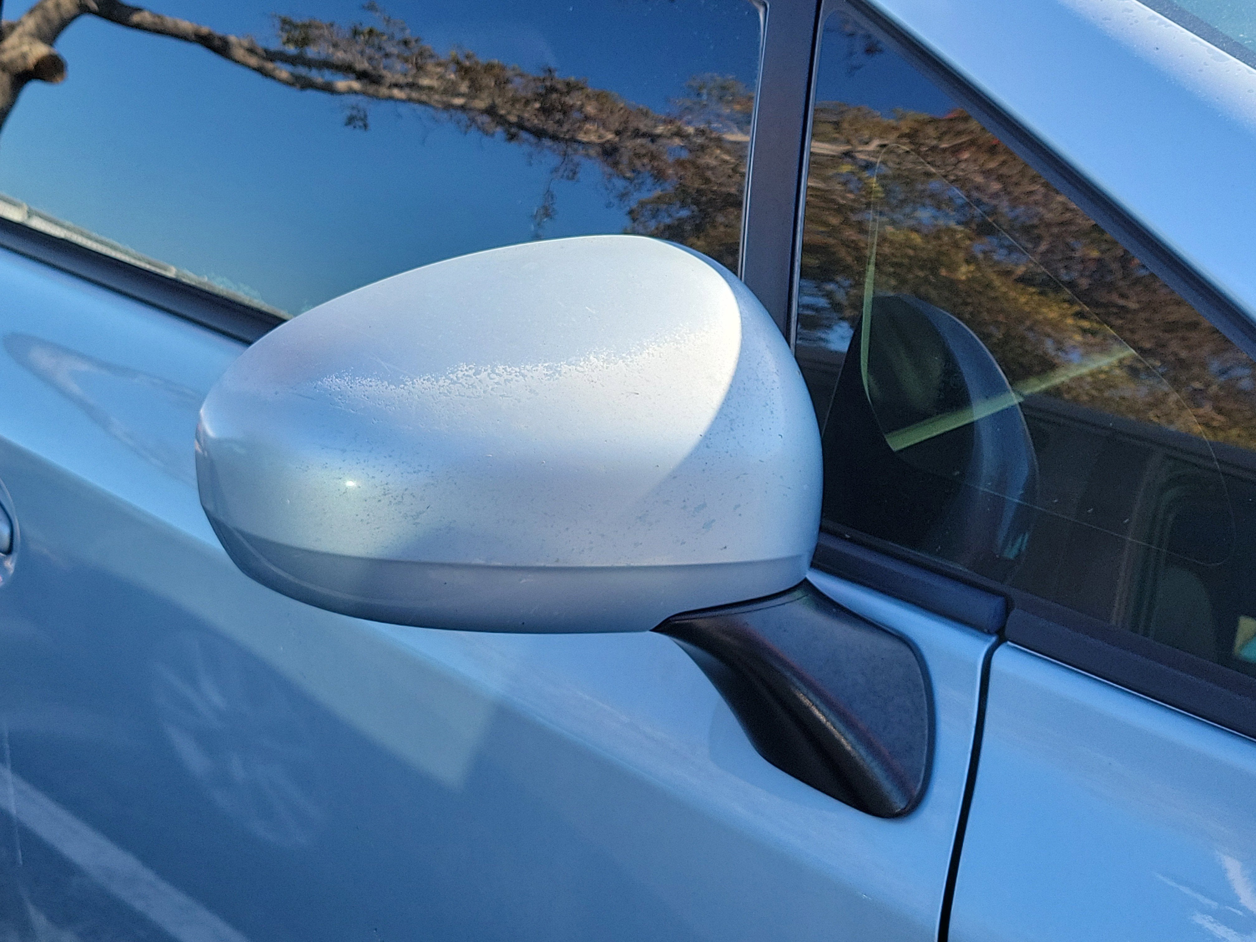 2013 Toyota Prius v Two