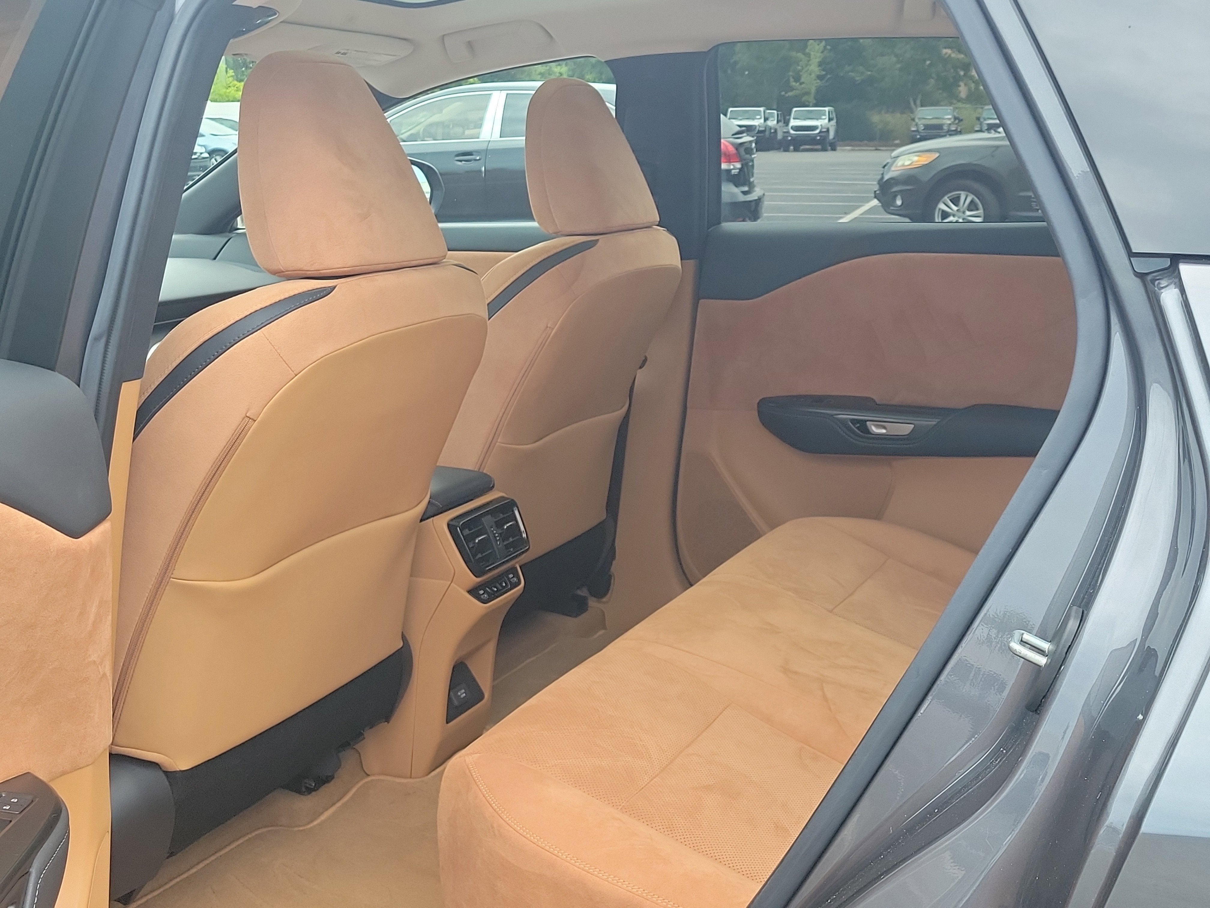 2023 Lexus RZ 450e Premium