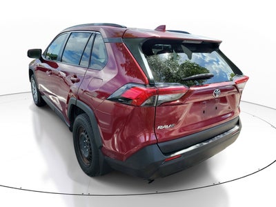 2019 Toyota RAV4 LE