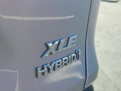 2020 Toyota RAV4 Hybrid XLE