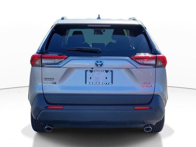 2020 Toyota RAV4 Hybrid XLE