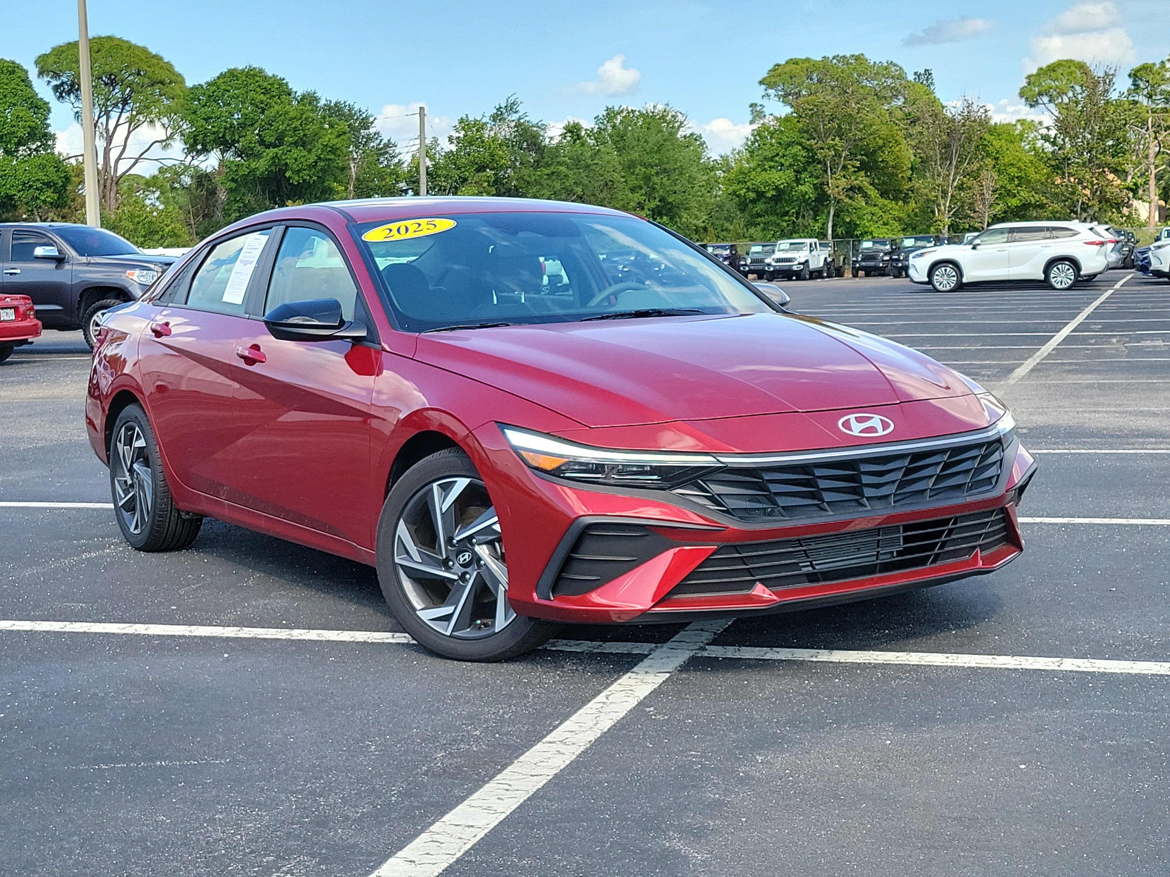 2025 Hyundai Elantra SEL Sport