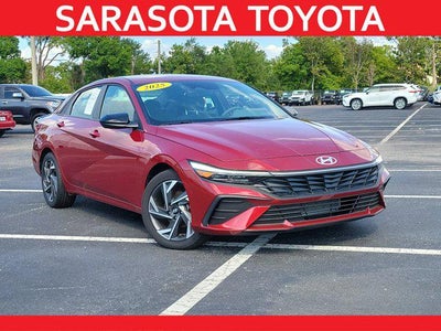 2025 Hyundai Elantra SEL Sport