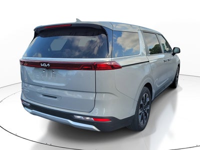 2024 Kia Carnival EX