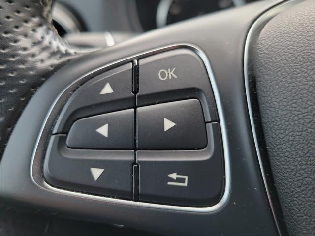 2021 Mercedes-Benz Metris Passenger