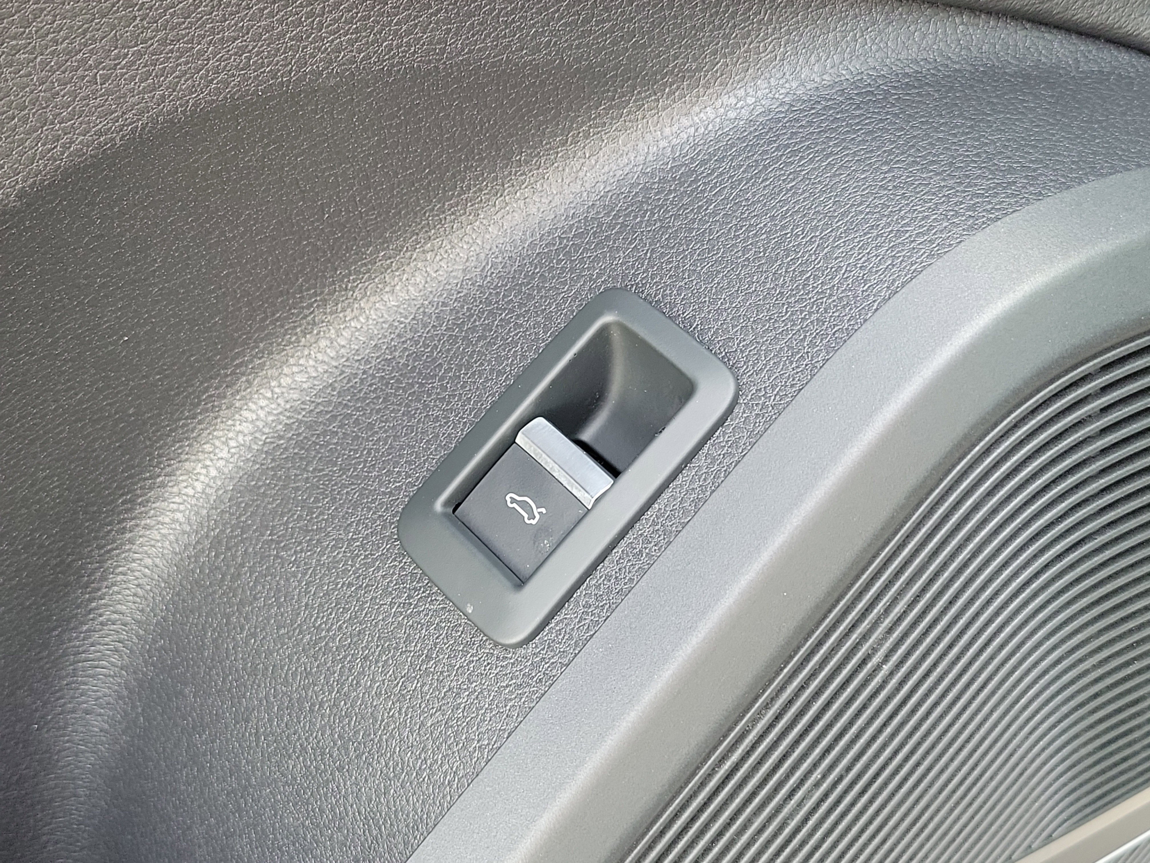 2018 Audi Q5 2.0T Premium Plus