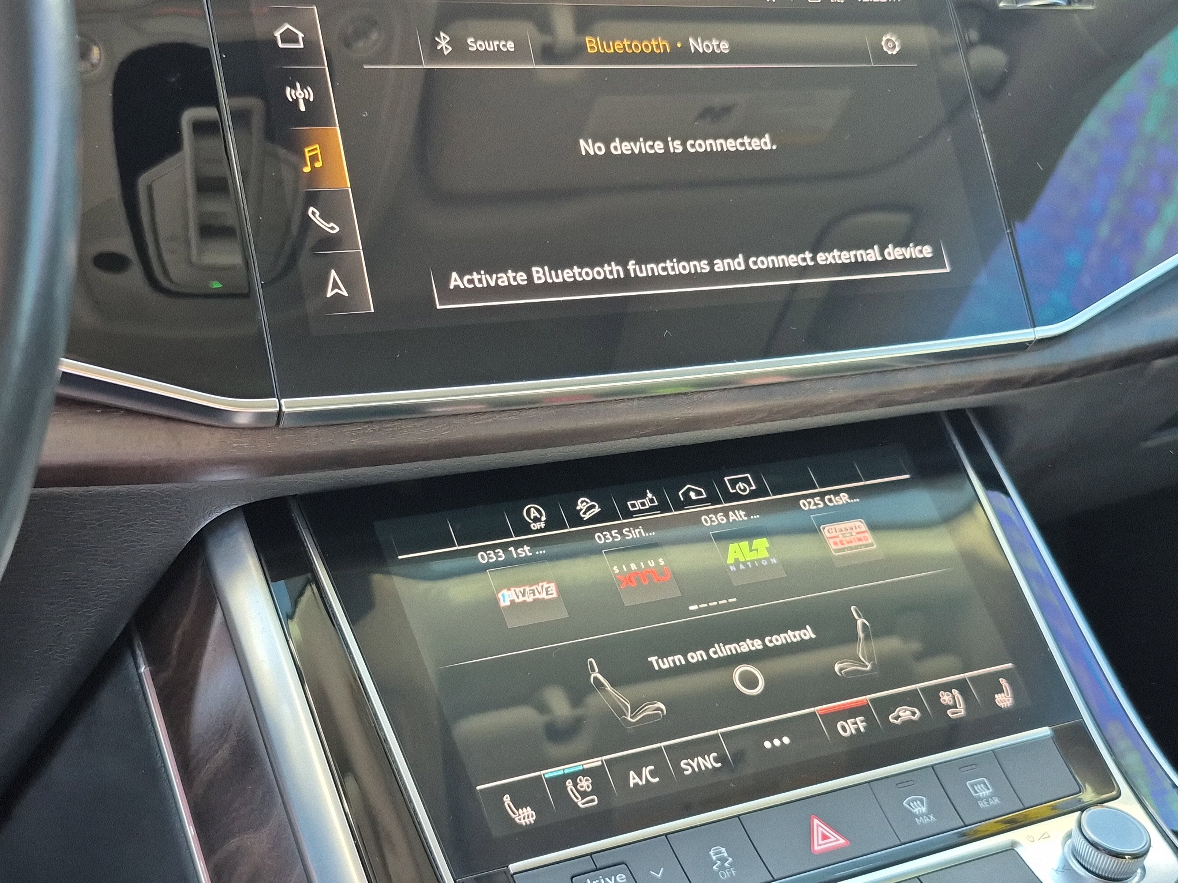 2020 Audi Q8 55 Premium Plus