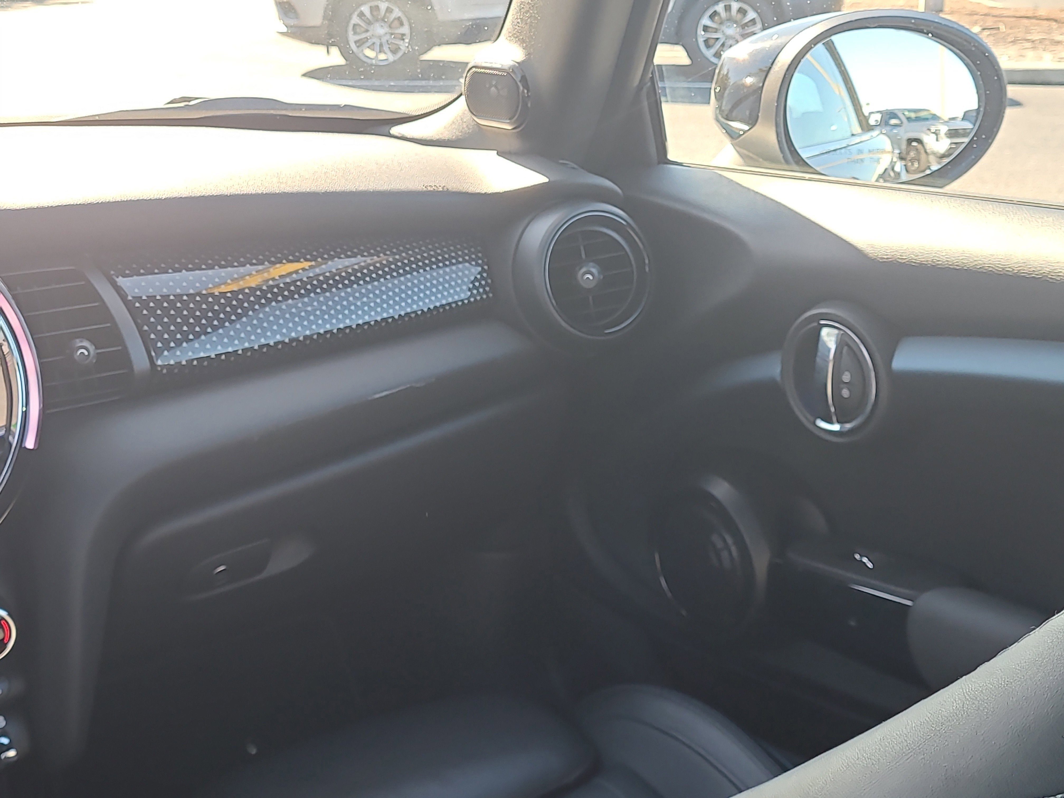 2011 MINI Hardtop 2 Door Cooper