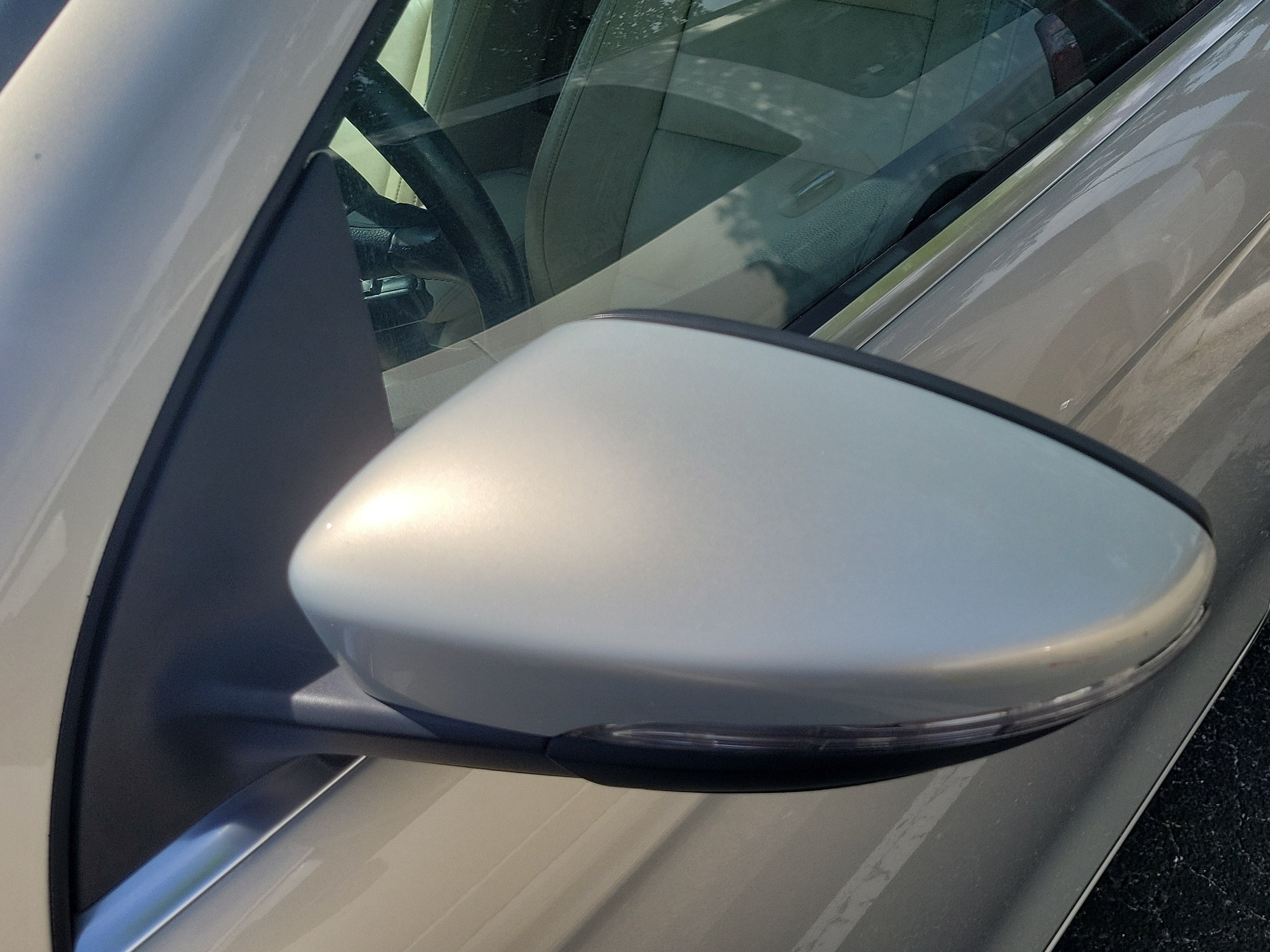 2012 Volkswagen Eos Lux