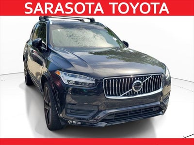 2020 Volvo XC90 T6 Momentum