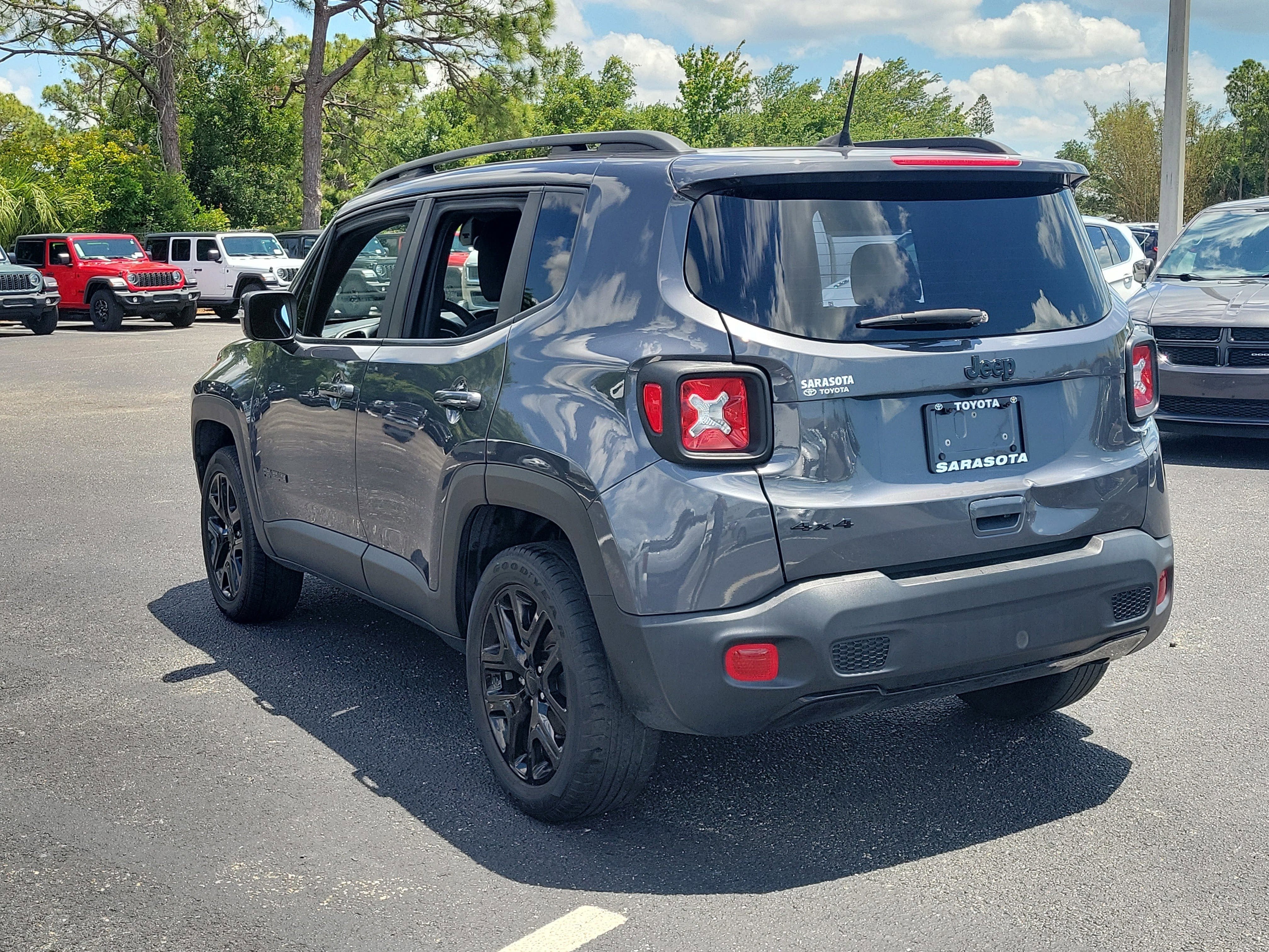 2022 Jeep Renegade Altitude
